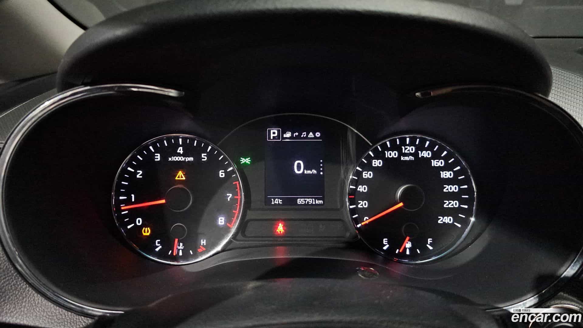 K3 Kia 2016.11-INNER-008