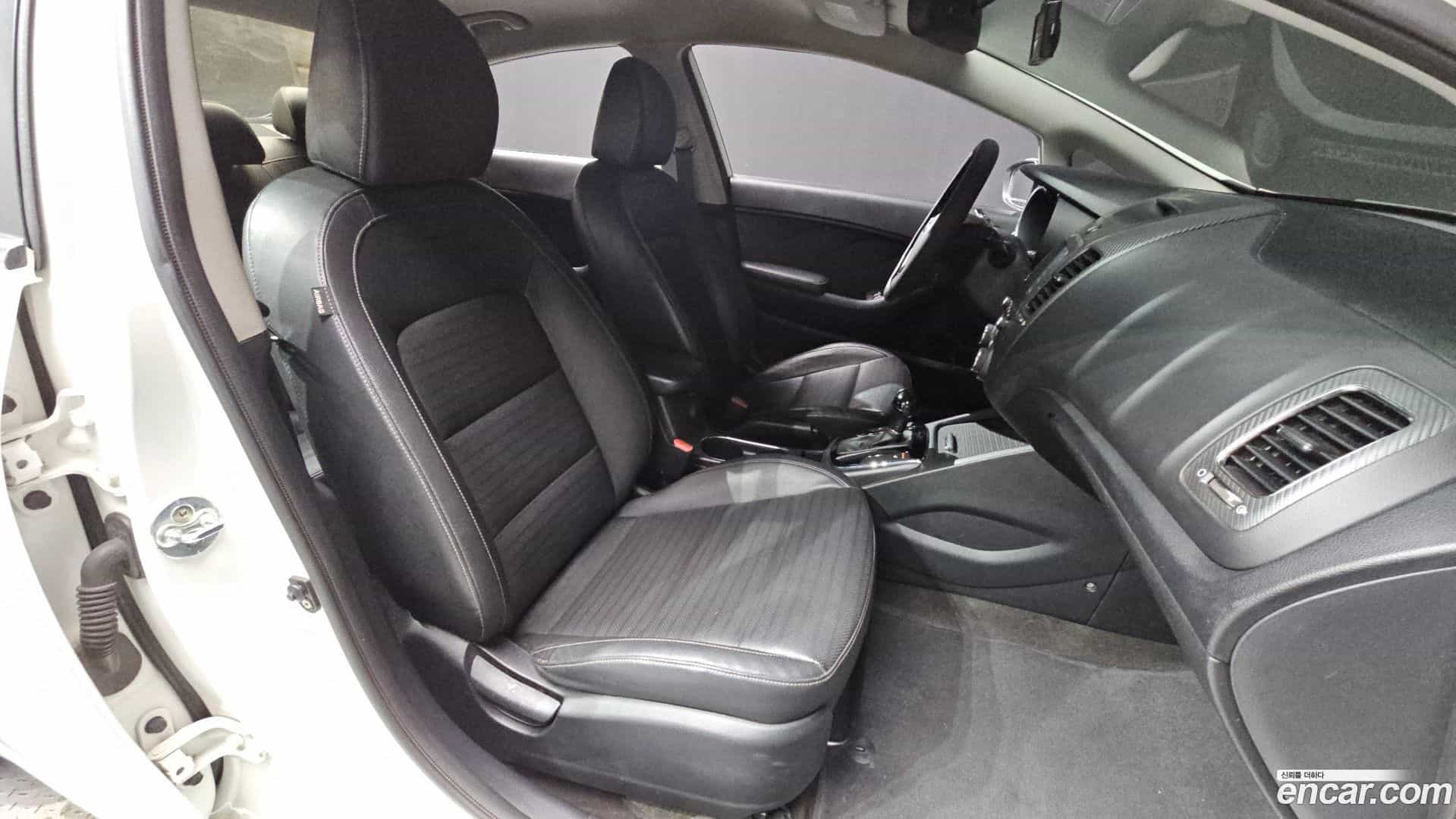 K3 Kia 2016.11-INNER-036