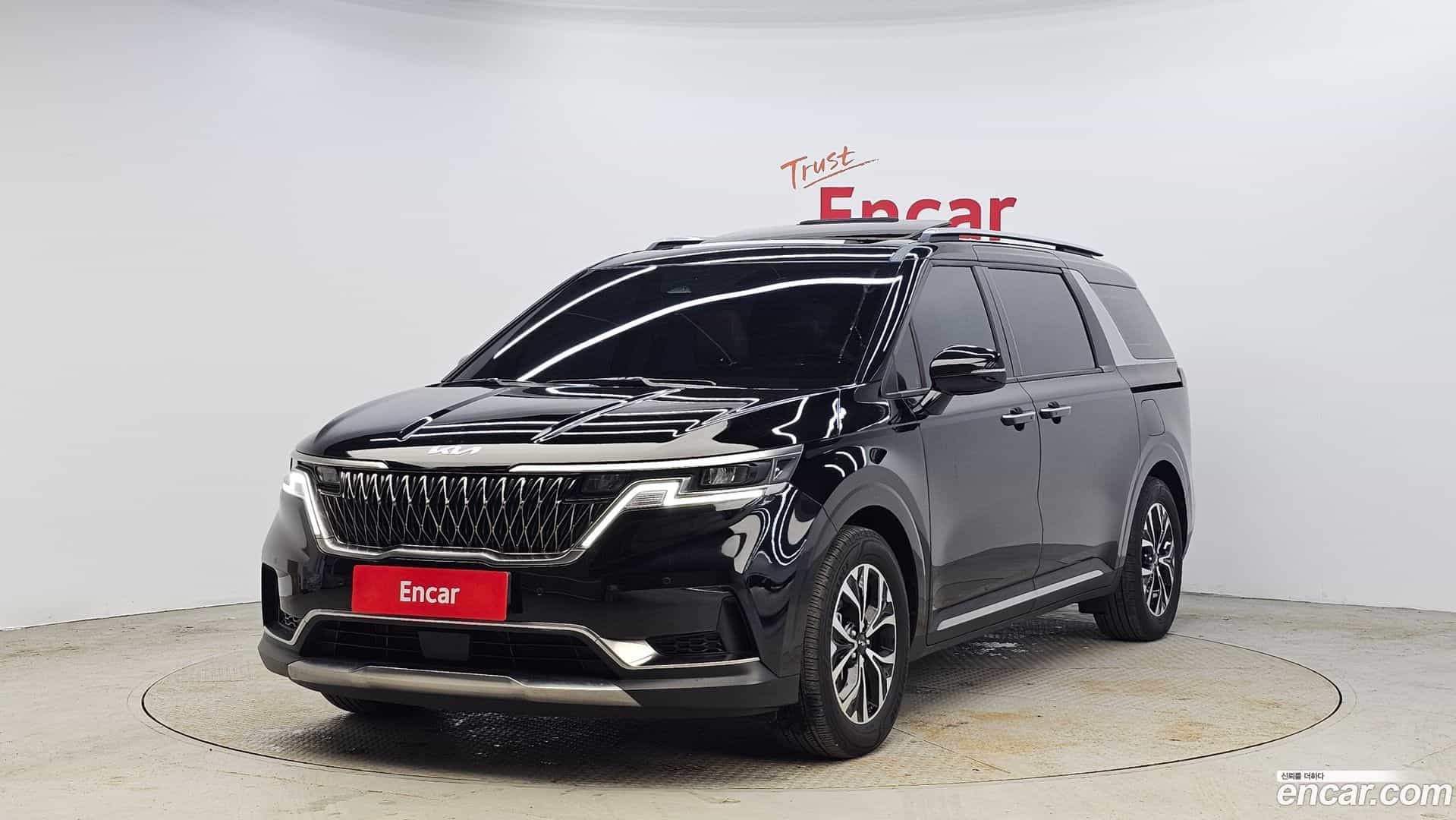 Canival Kia 2023.3-OUTER-001