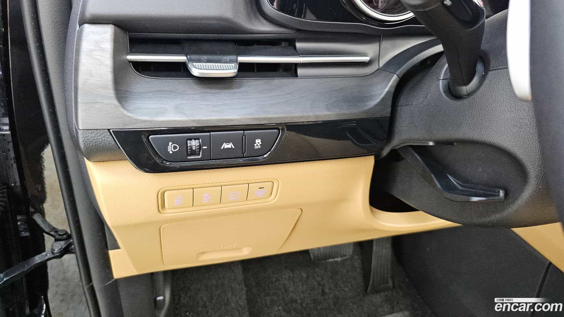 Canival Kia 2023.3-OPTION-041
