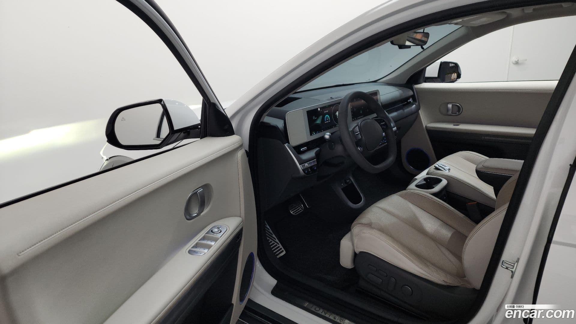 Main__Slider__Photo:Ioniq5 Hyundai 2022.2-9