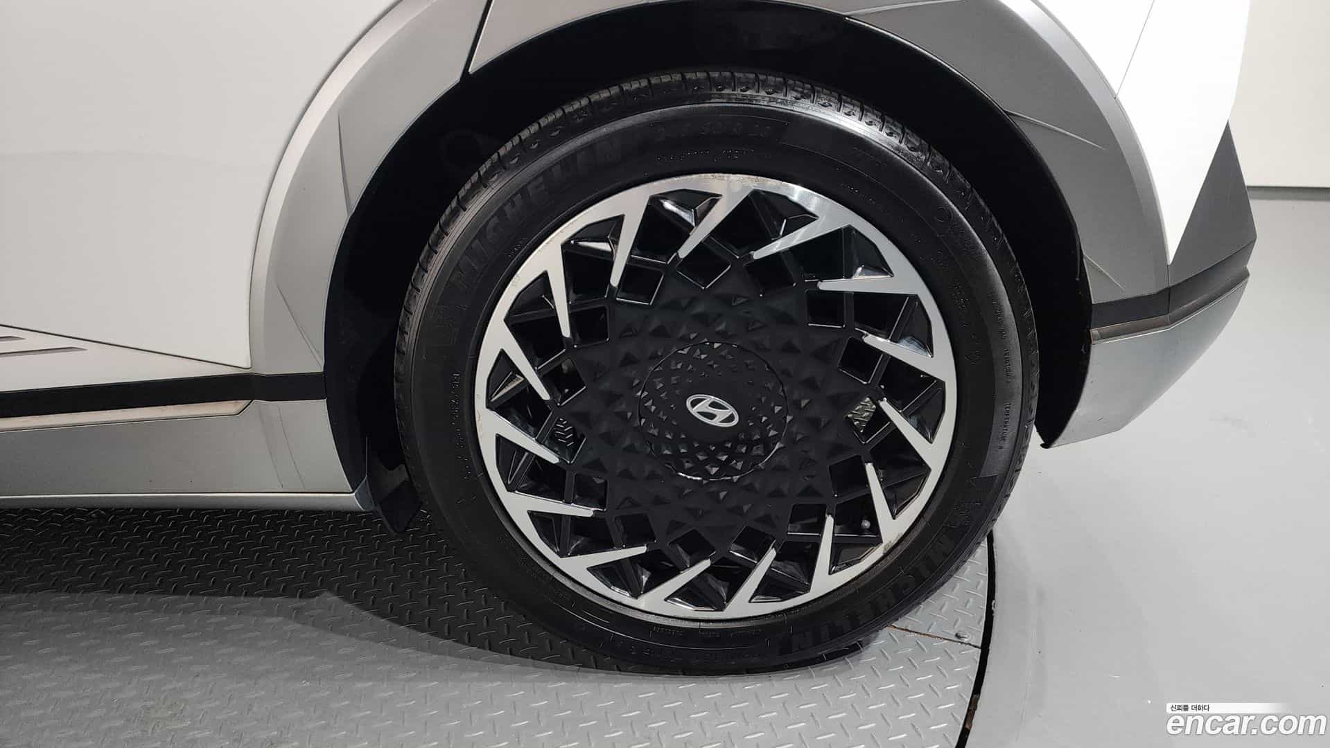 Ioniq5 Hyundai 2022.2-OUTER-031