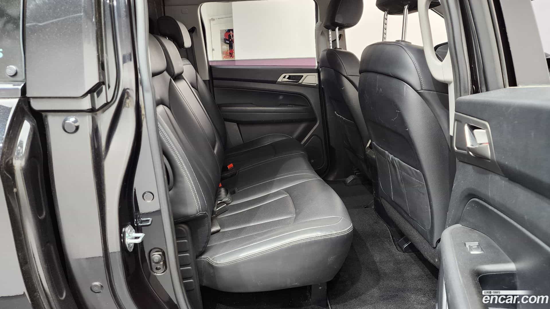 Rexton KG Mobility 2018.5-OPTION-015