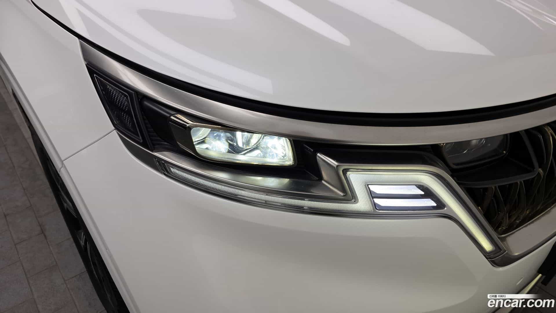 Canival Kia 2023.1-OUTER-032