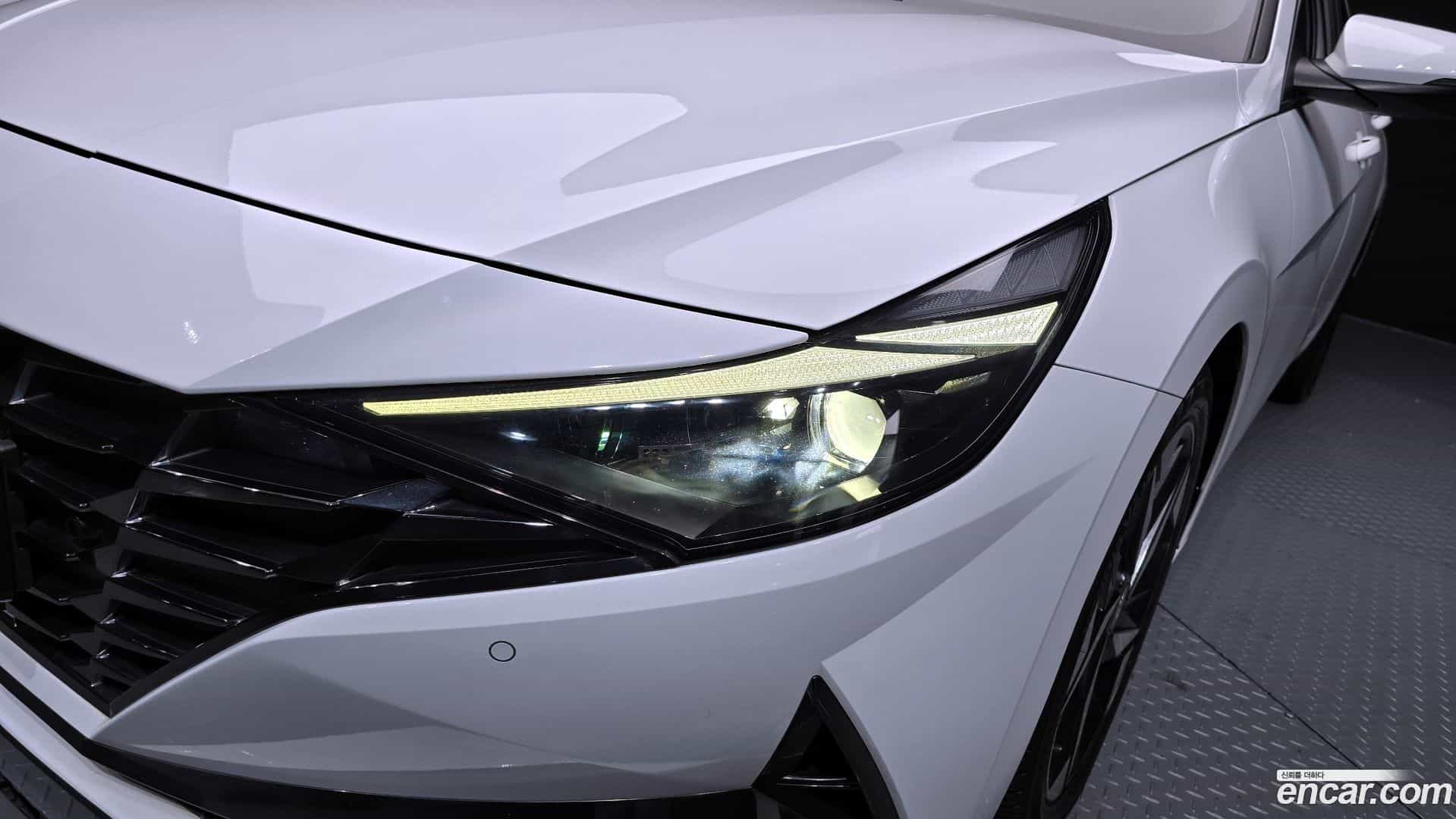 AVANTE Hyundai 2020.9-OUTER-032