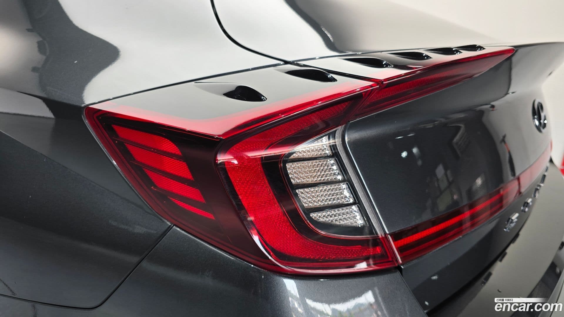 Main__Slider__Photo:Sonata Hyundai 2022.2-22