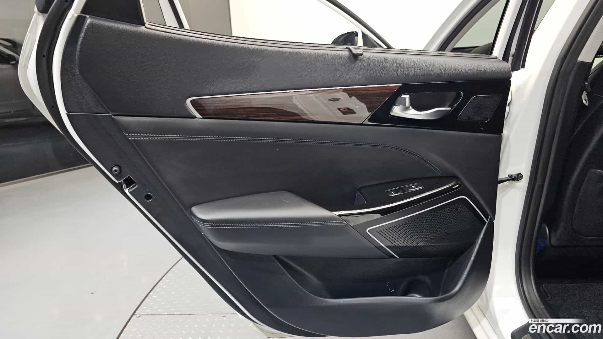 K7 Kia 2018.9-INNER-035
