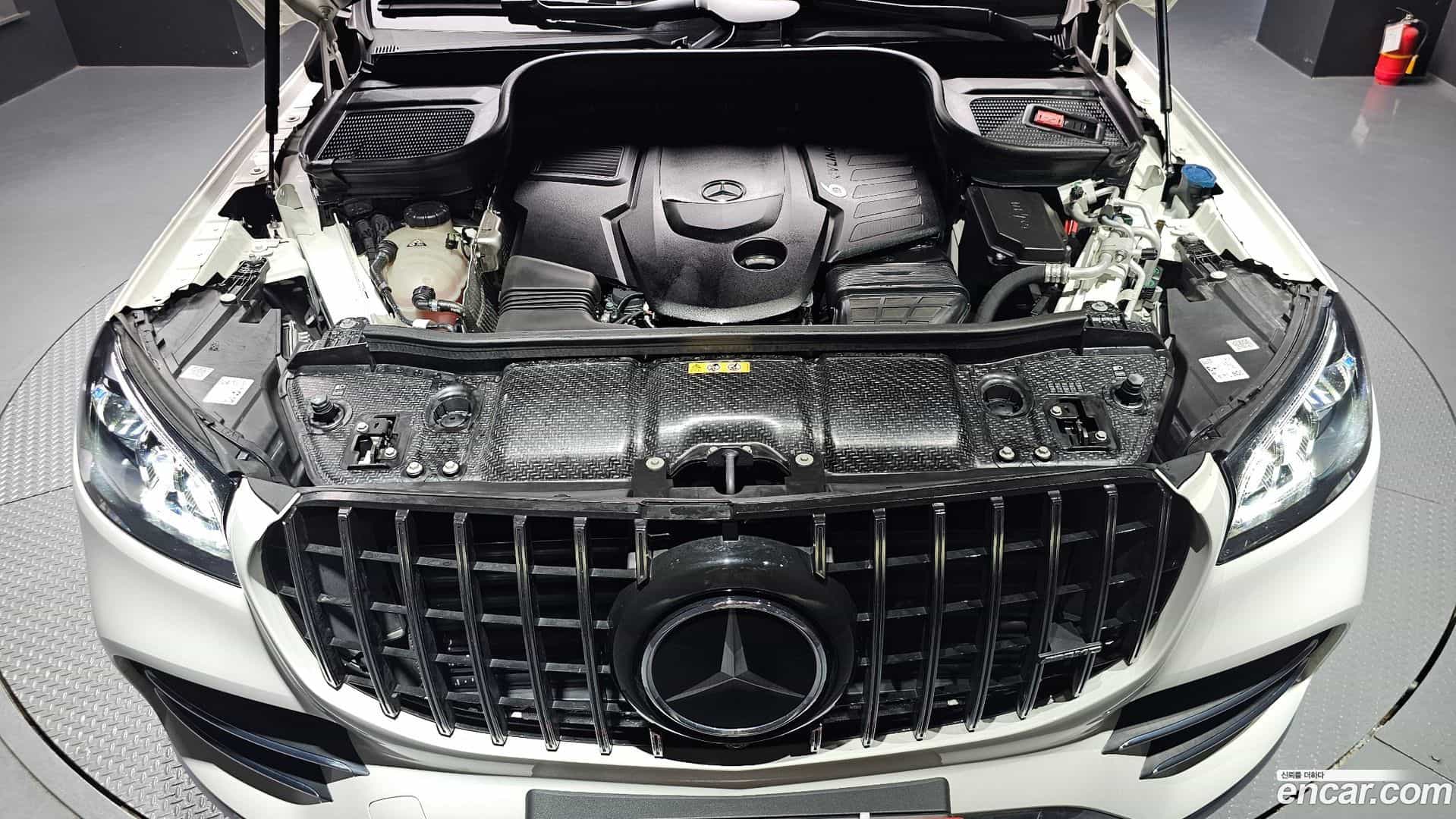 GLS-Class Mercedes-Benz 2022.4-OUTER-006