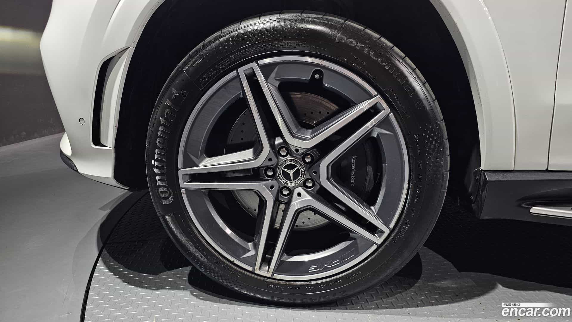 GLS-Class Mercedes-Benz 2022.4-OPTION-041