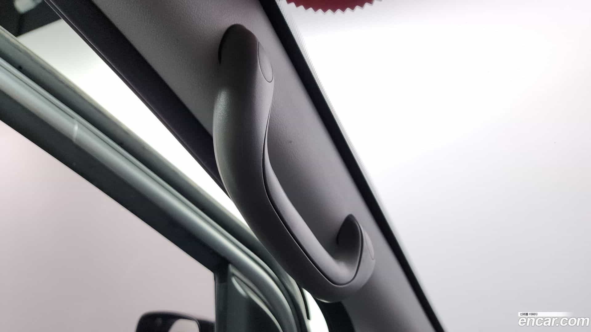 Starex Hyundai 2019.2-OPTION-021