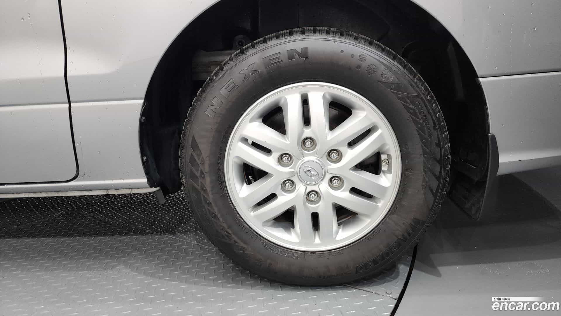 Starex Hyundai 2019.2-OUTER-031