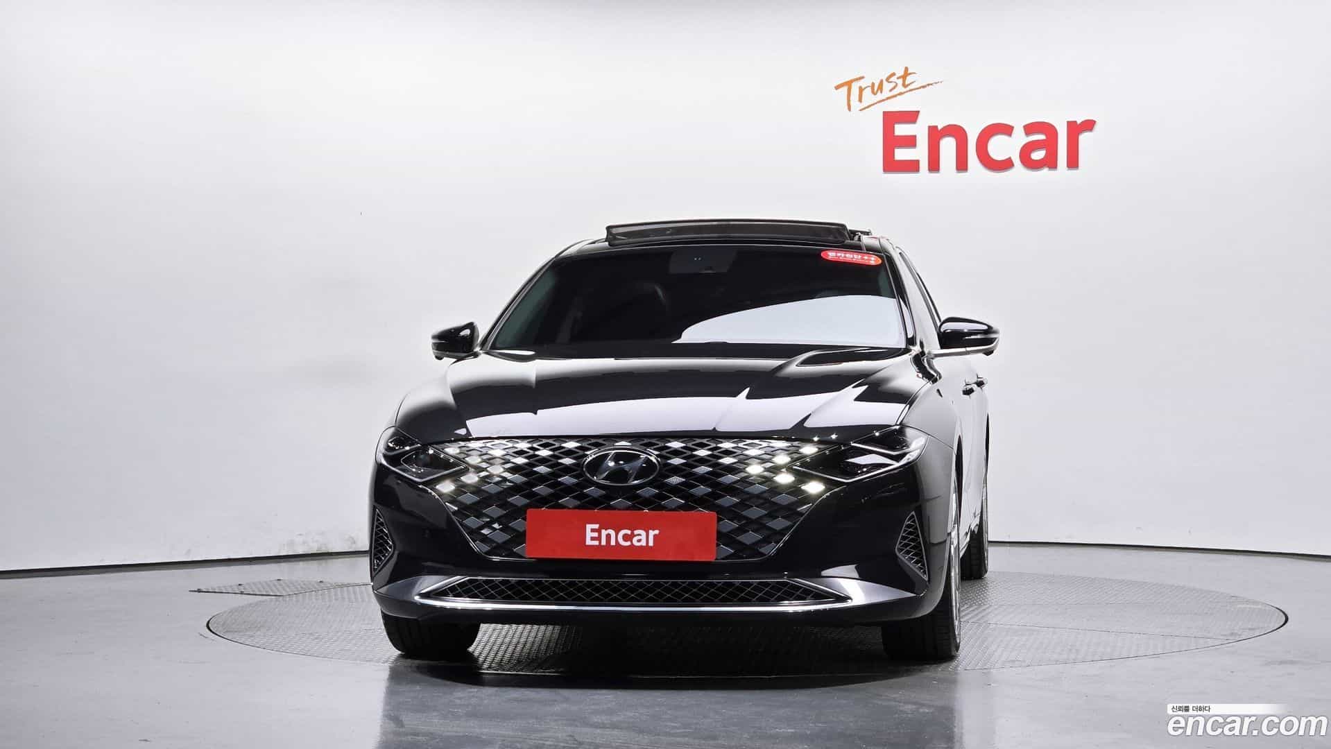 Grandeur Hyundai 2020.1-OUTER-003