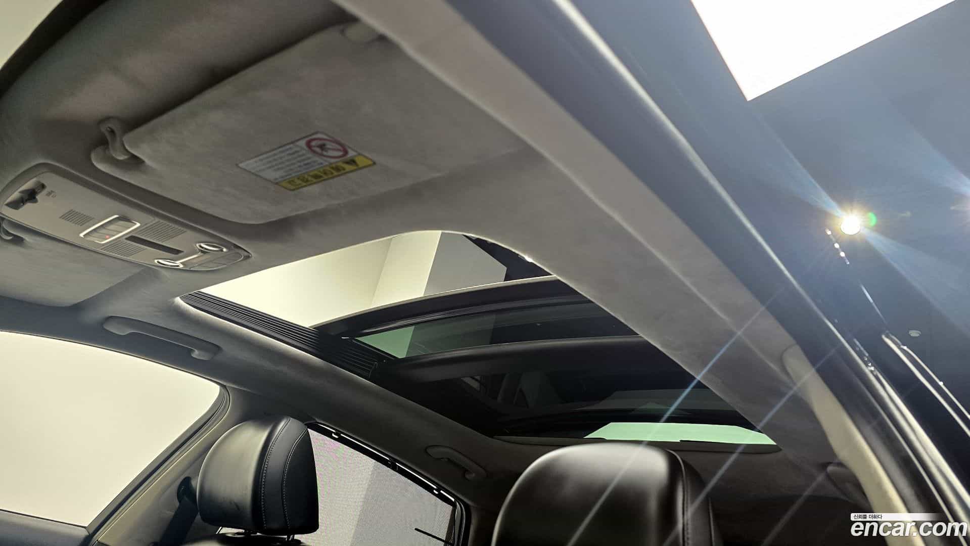 Grandeur Hyundai 2020.1-OPTION-023