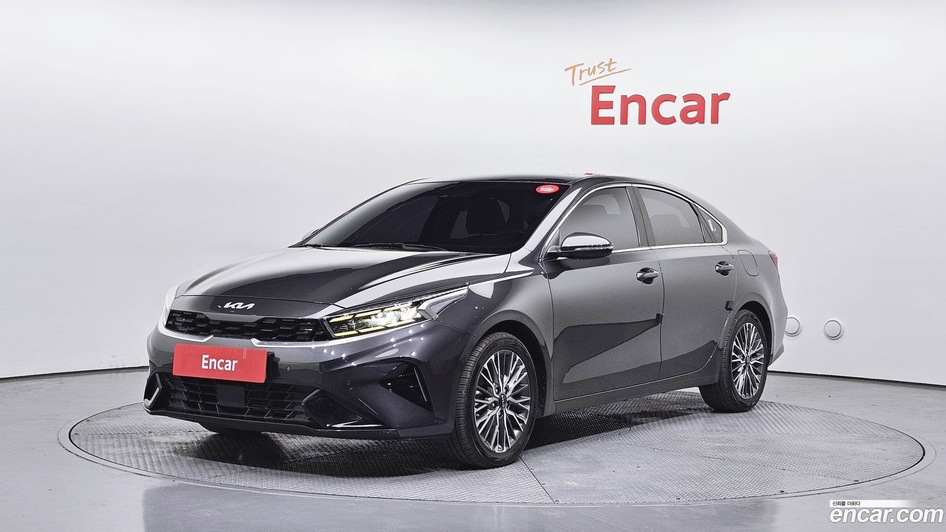 Main__Slider__Photo:K3 Kia 2022.3-0