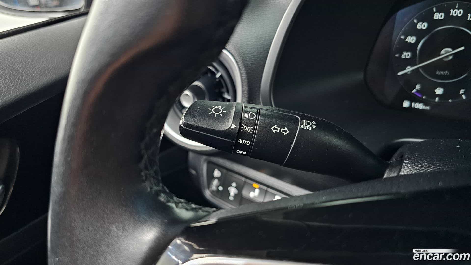 K3 Kia 2022.3-OPTION-042