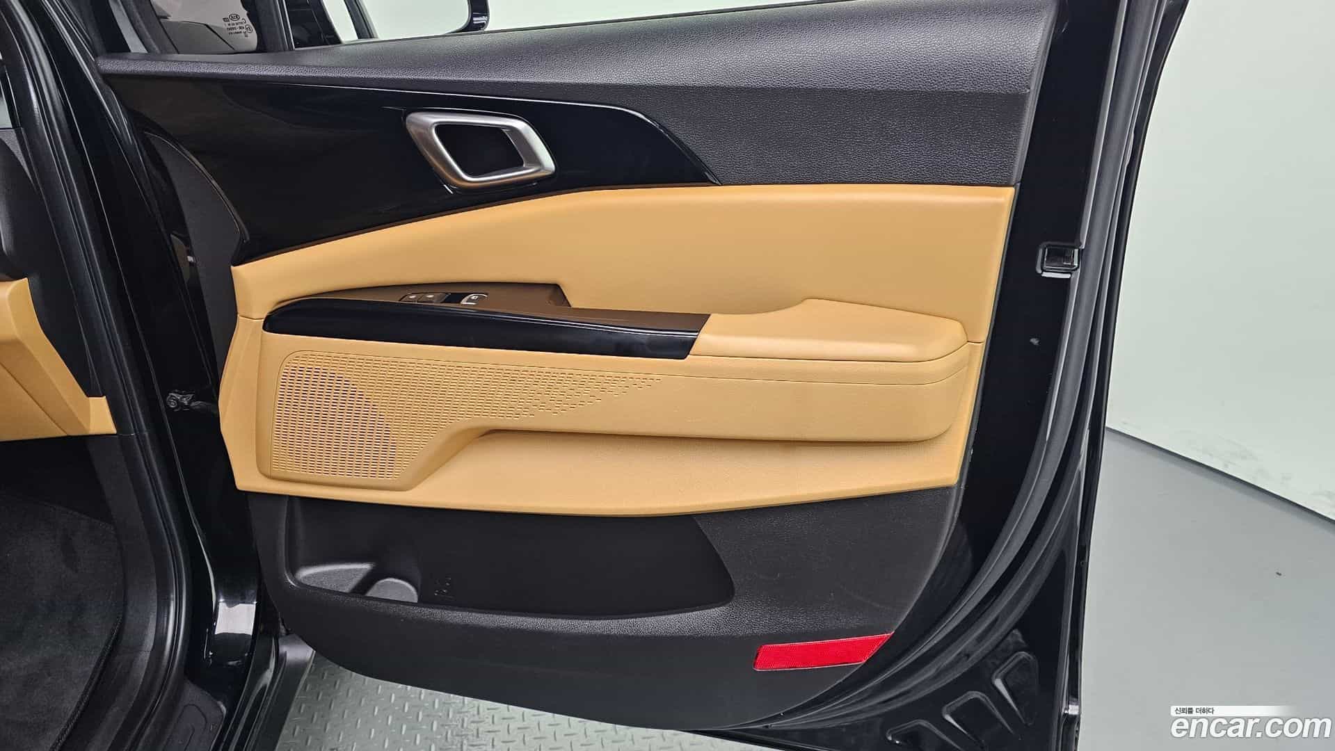 Canival Kia 2021.2-INNER-035