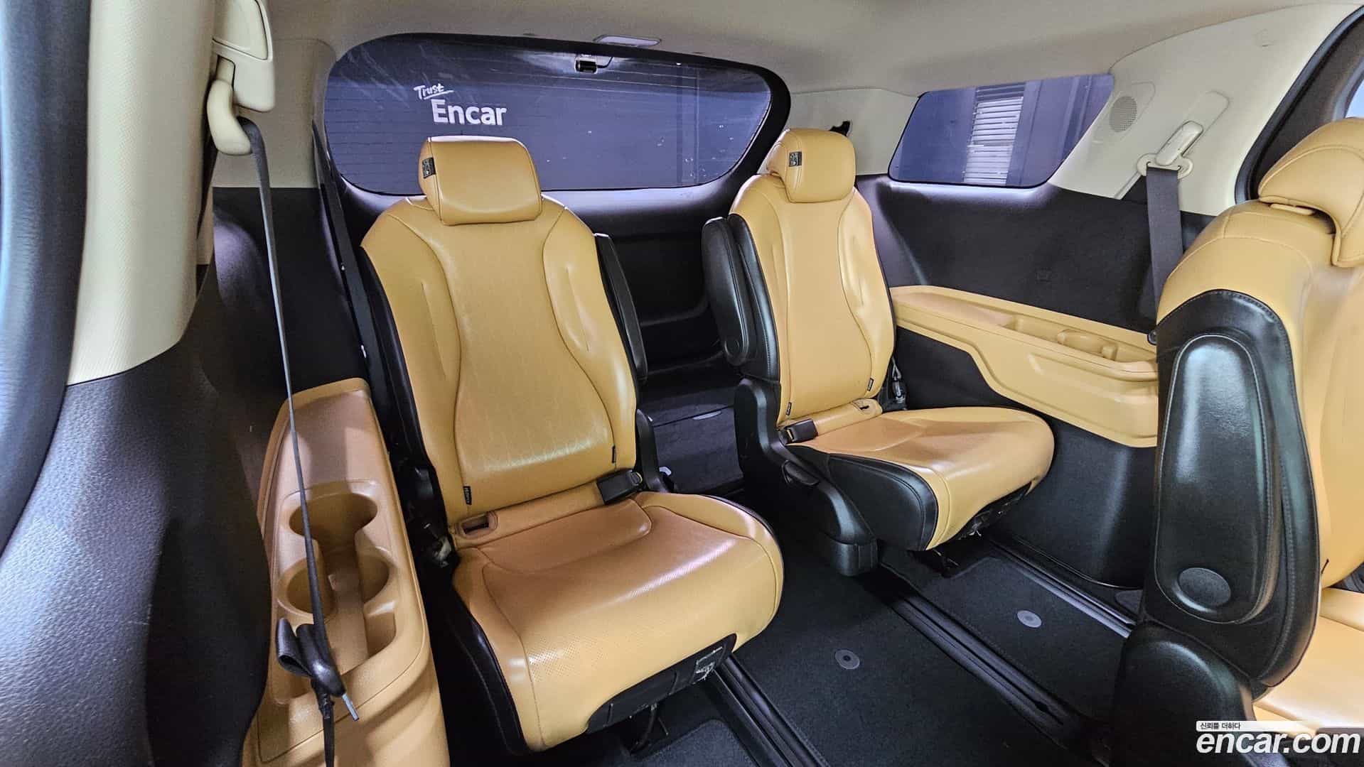 Canival Kia 2021.2-OPTION-041