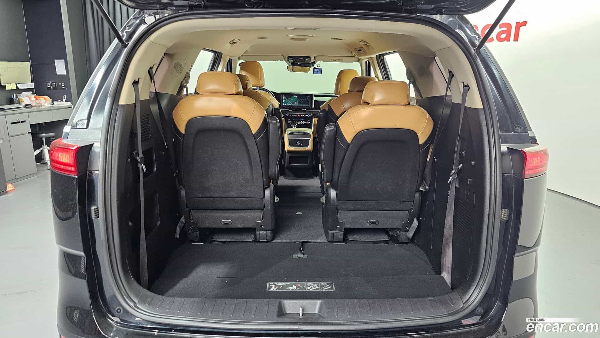 Canival Kia 2021.2-OPTION-042