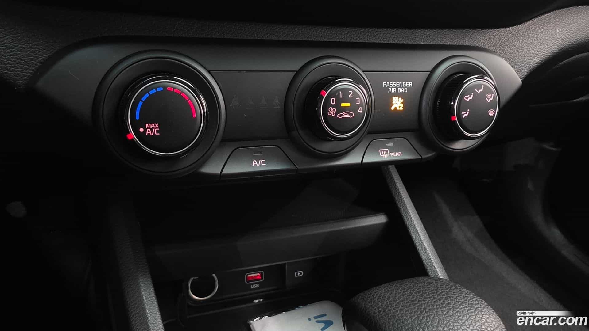 K3 Kia 2023.1-OPTION-043