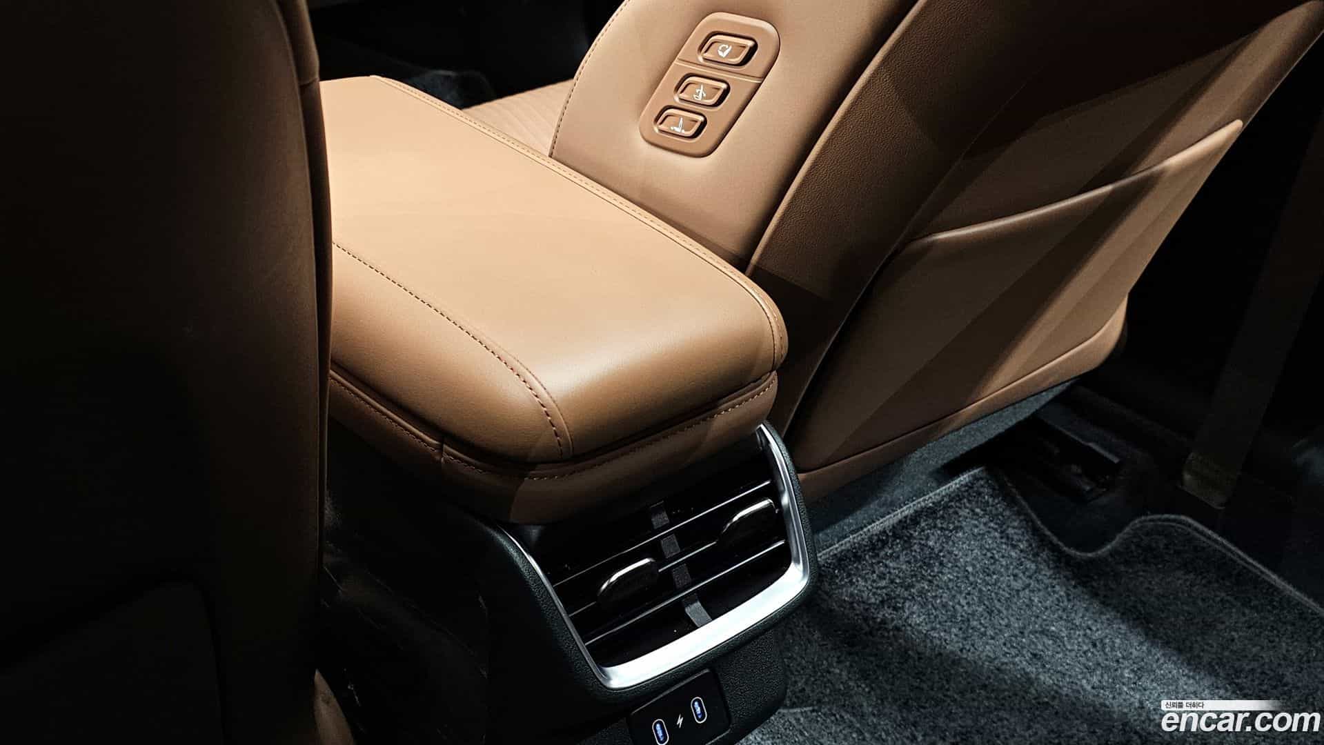 Grandeur Hyundai 2023.11-OPTION-044
