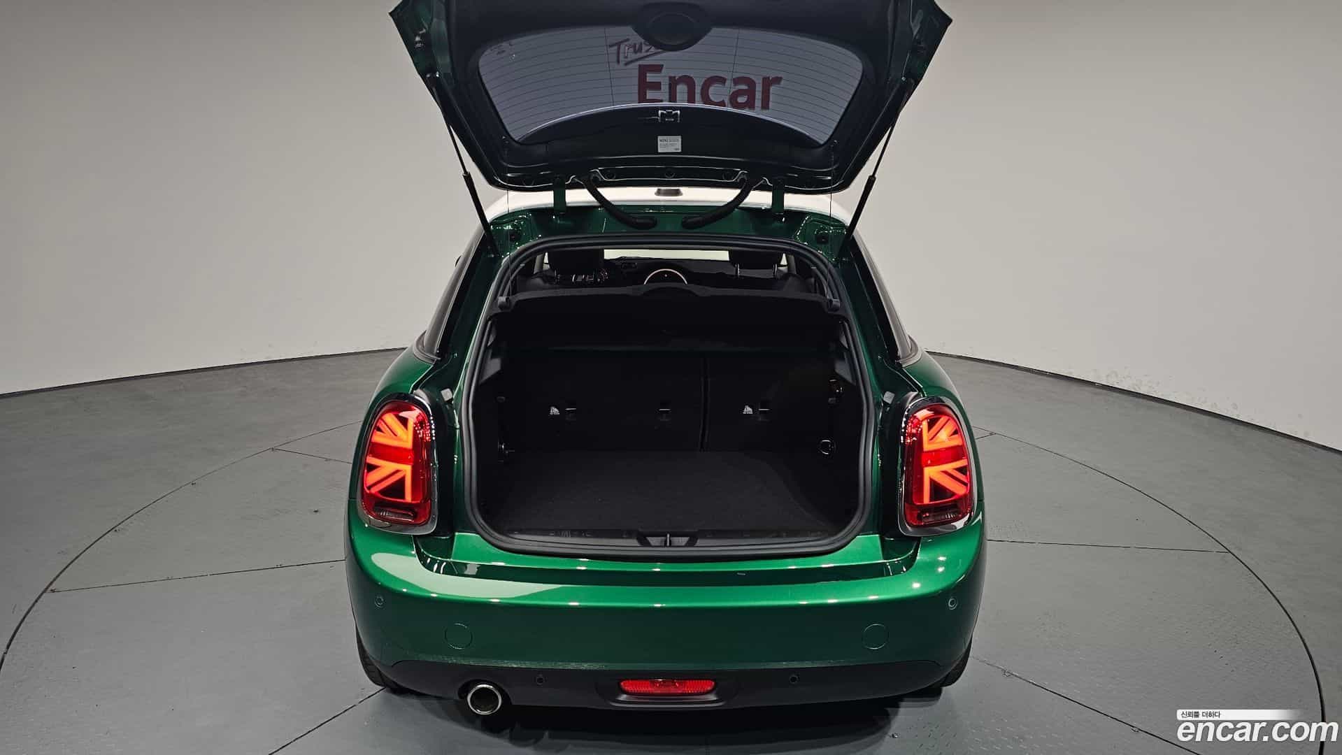 Cooper Mini 2021.2-OPTION-024