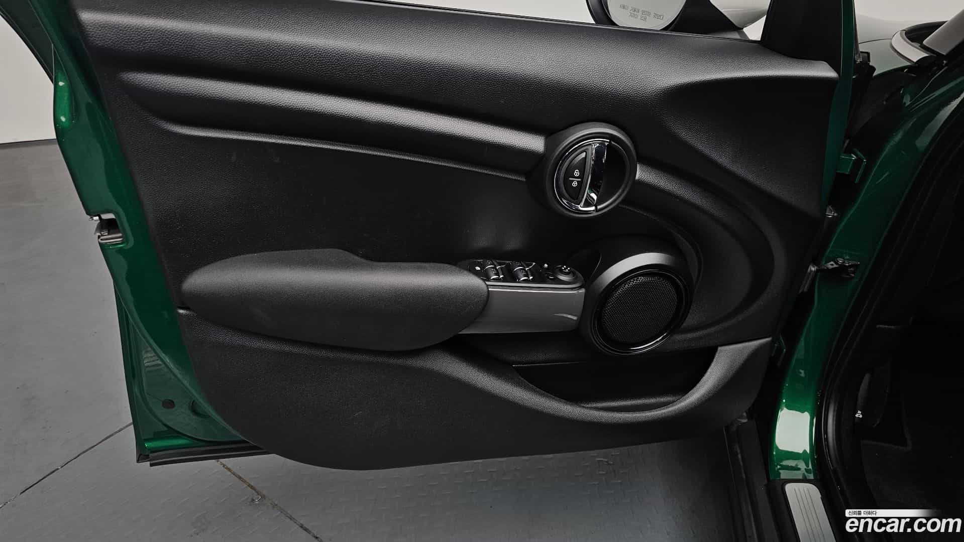 Cooper Mini 2021.2-INNER-034