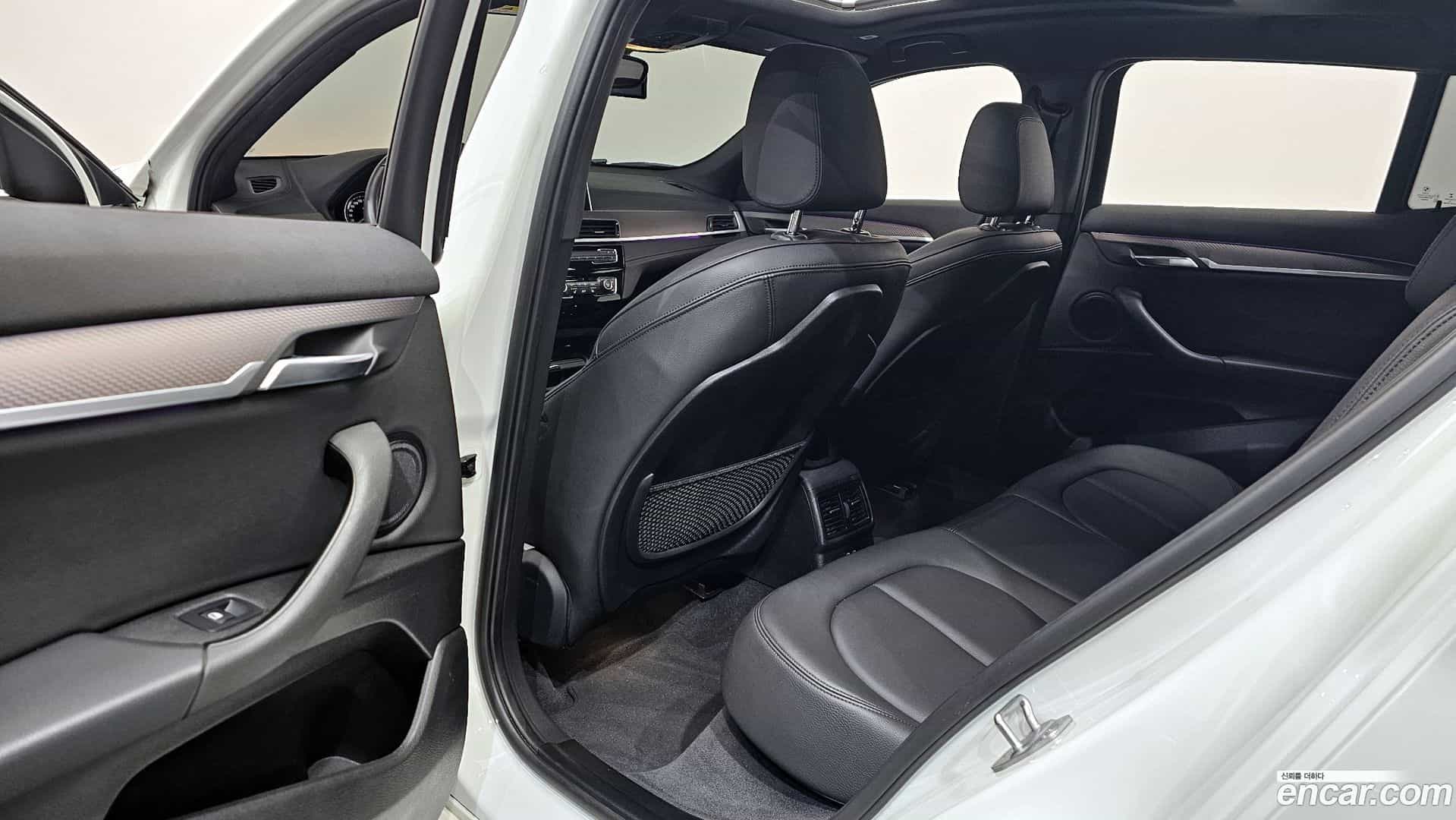 X2 (F39) BMW 2019.10-OPTION-016