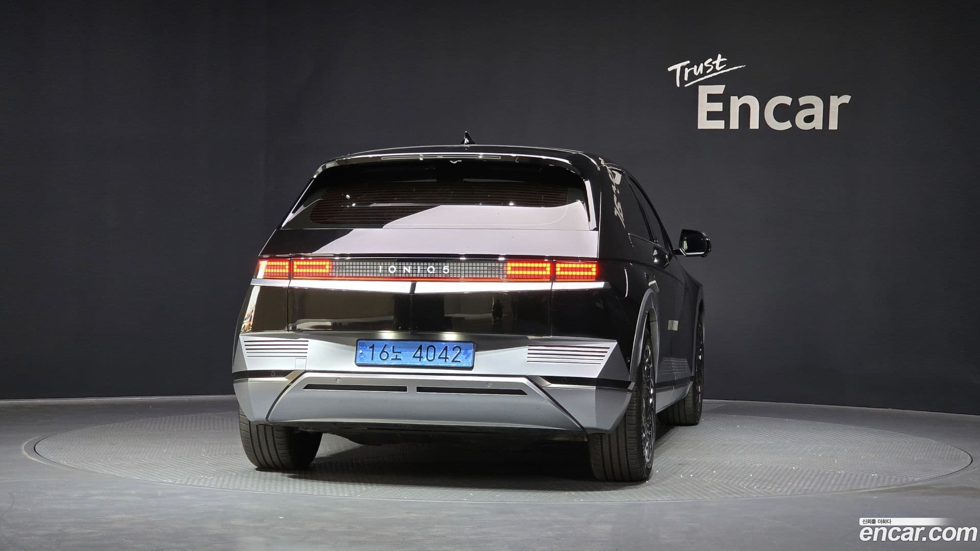 Main__Slider__Photo:Ioniq5 Hyundai 2022.2-3