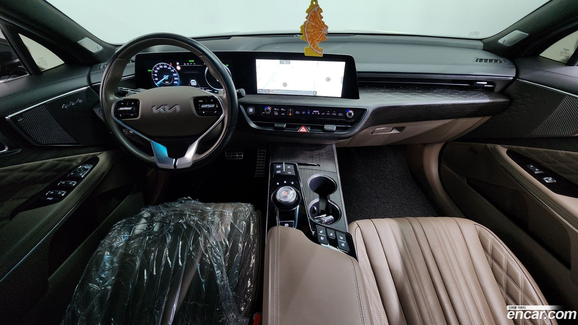 Main__Slider__Photo:K8 Kia 2022.6-6