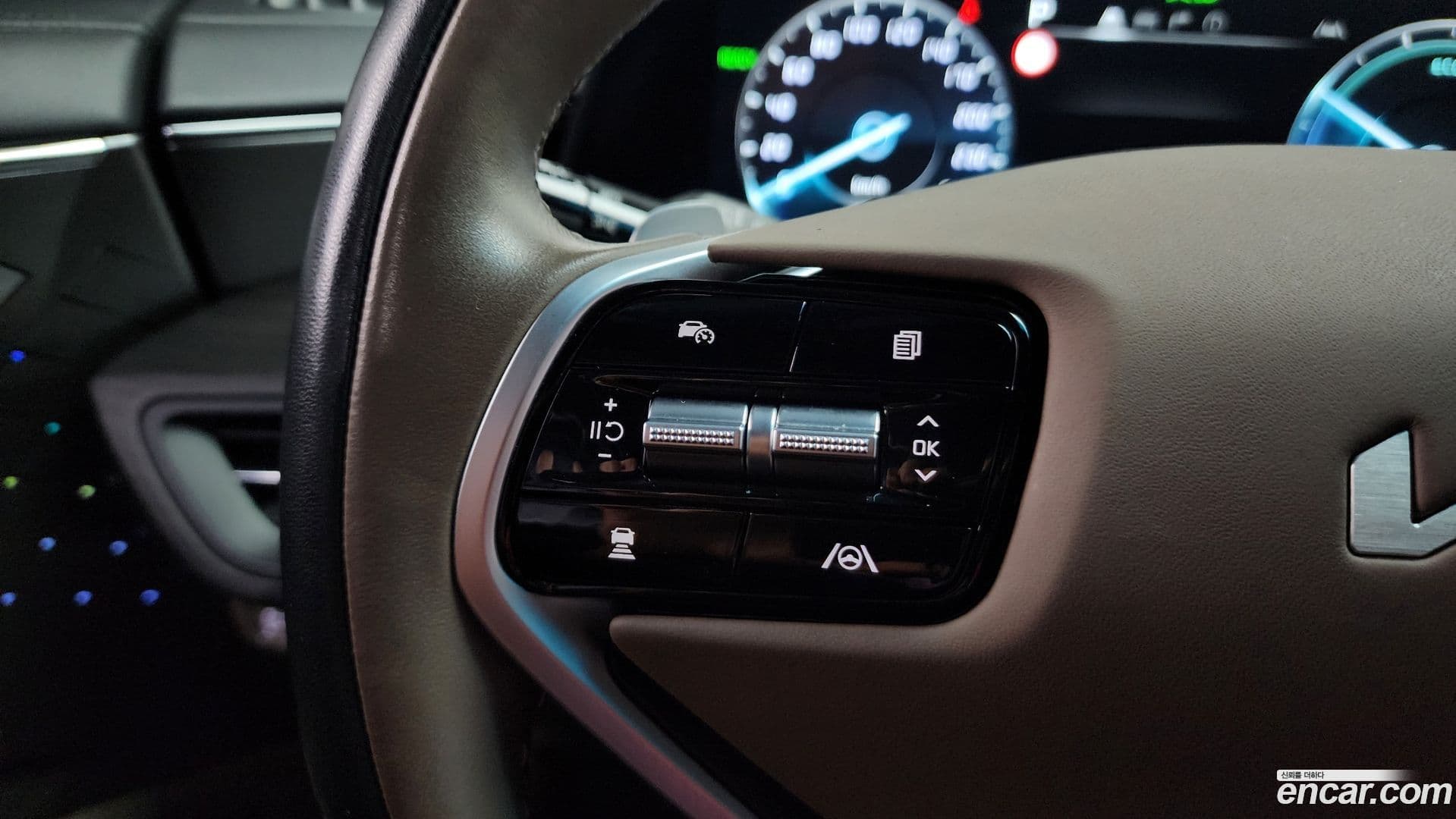 Main__Slider__Photo:K8 Kia 2022.6-16