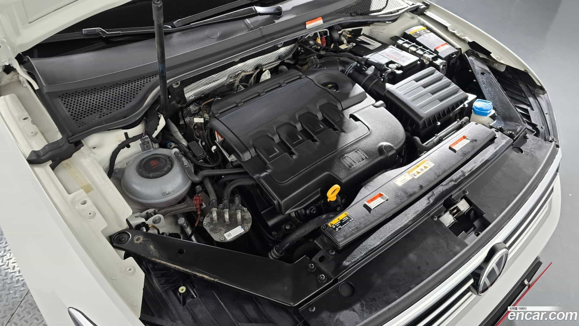 Passat Volkswagen 2021.5-OUTER-006