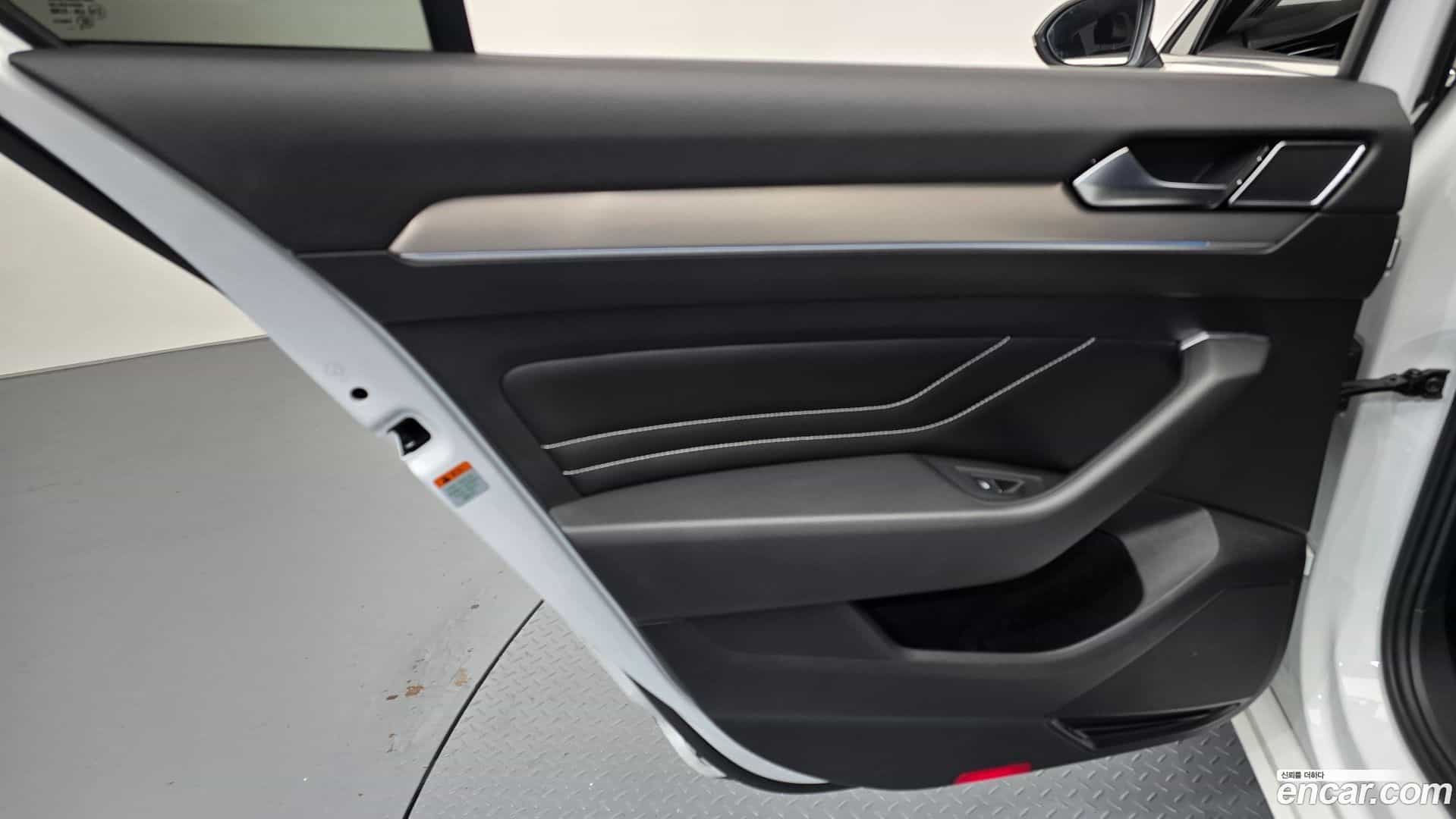 Passat Volkswagen 2021.5-INNER-035