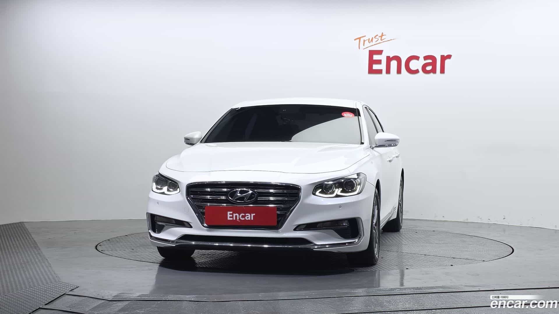 Grandeur Hyundai 2016.11-OUTER-003
