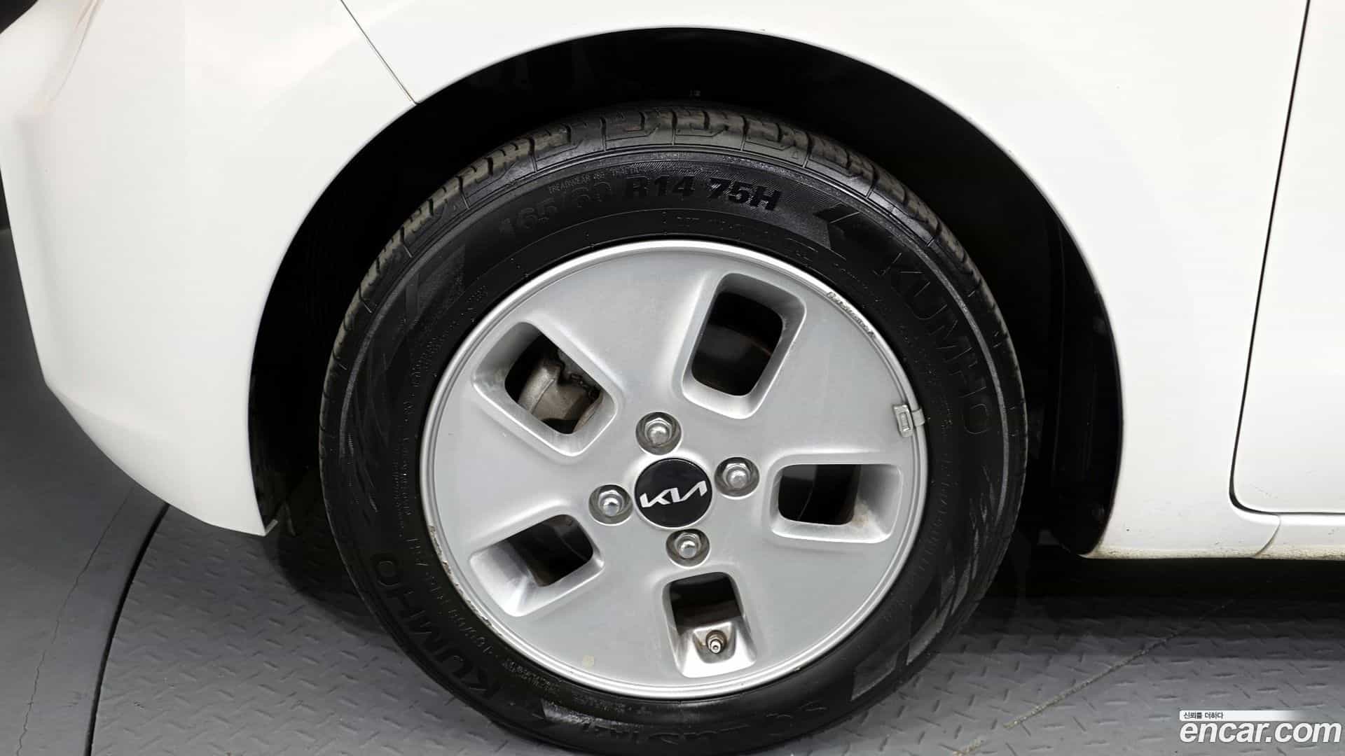 RAY Kia 2022.1-OUTER-005