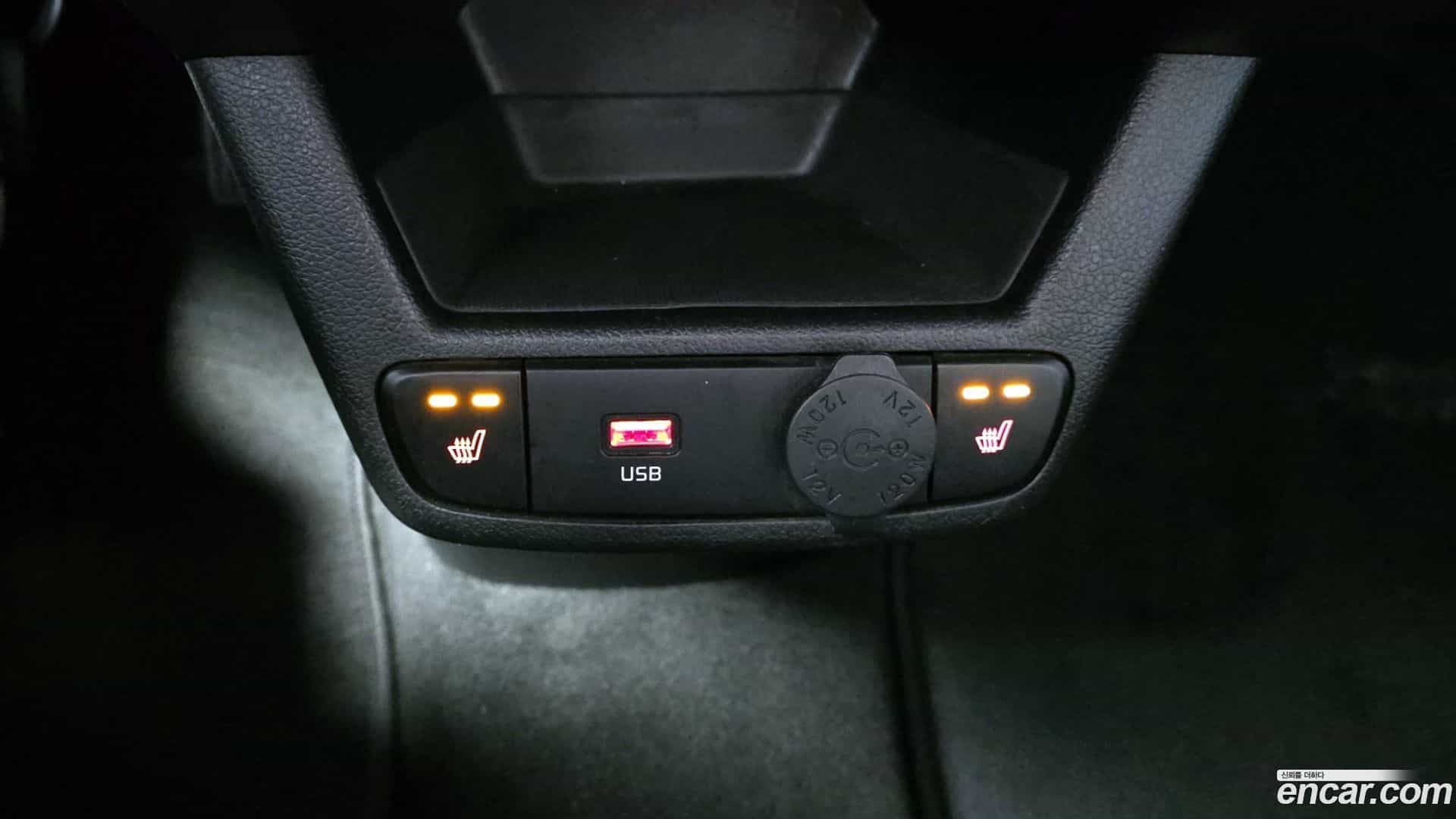 RAY Kia 2022.1-INNER-036