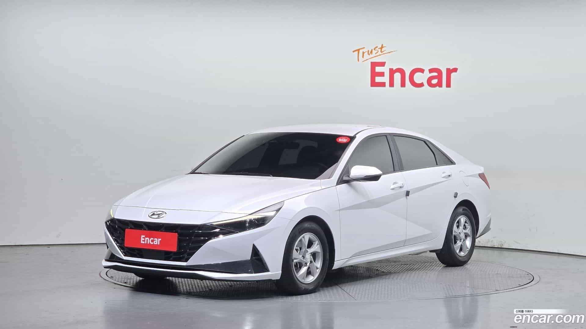 AVANTE Hyundai 2022.0-OUTER-001