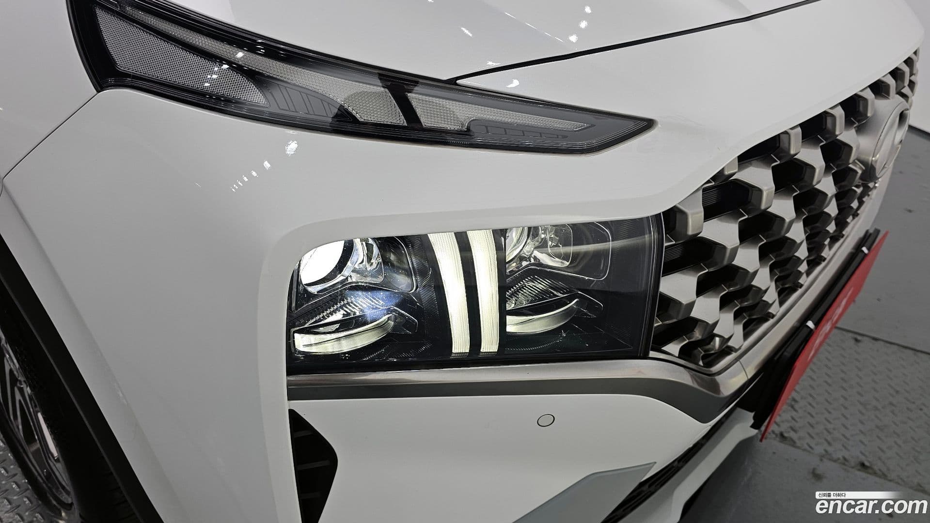 Main__Slider__Photo:Santafe Hyundai 2022.6-21