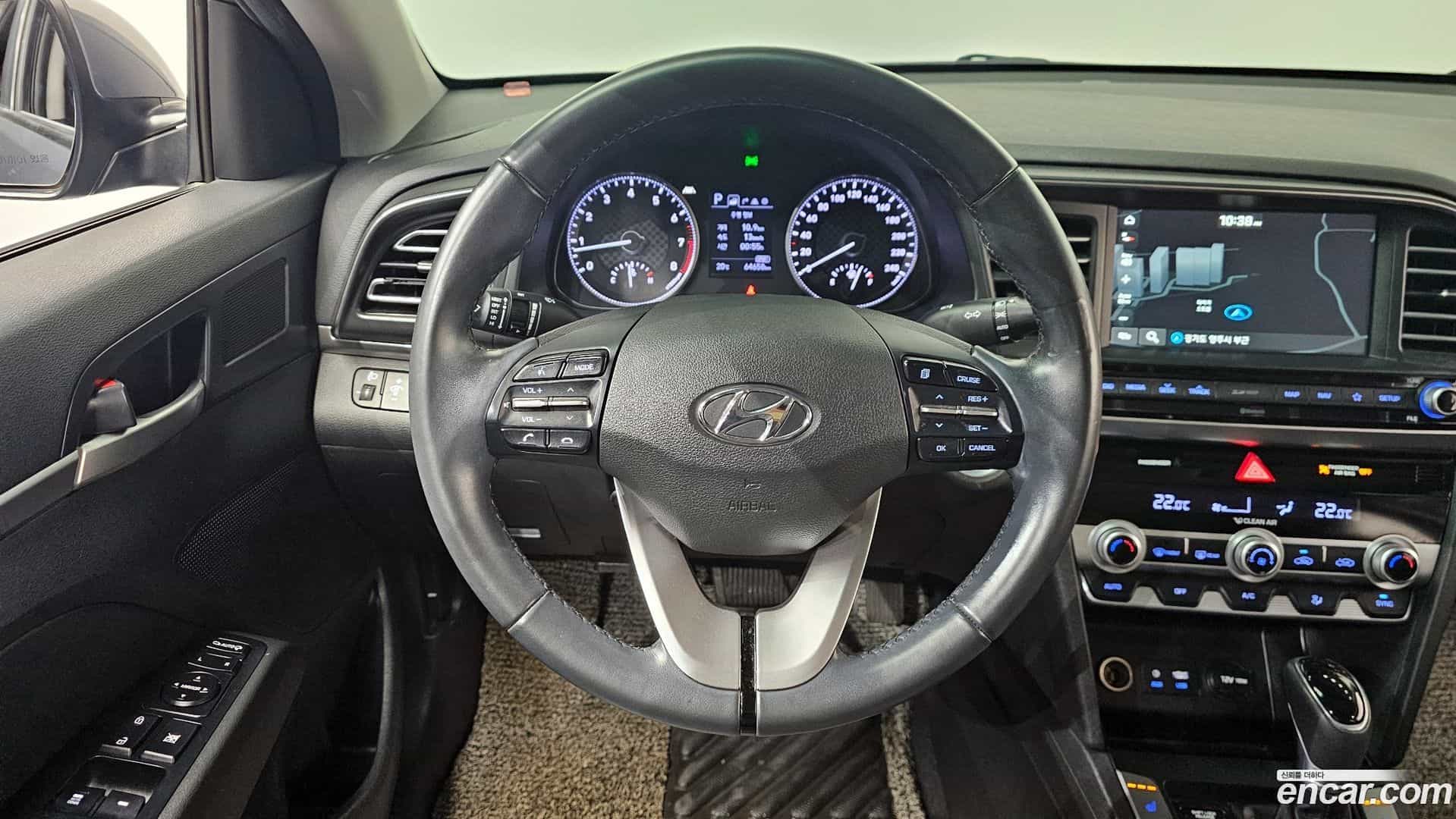 AVANTE Hyundai 2019.6-OPTION-017