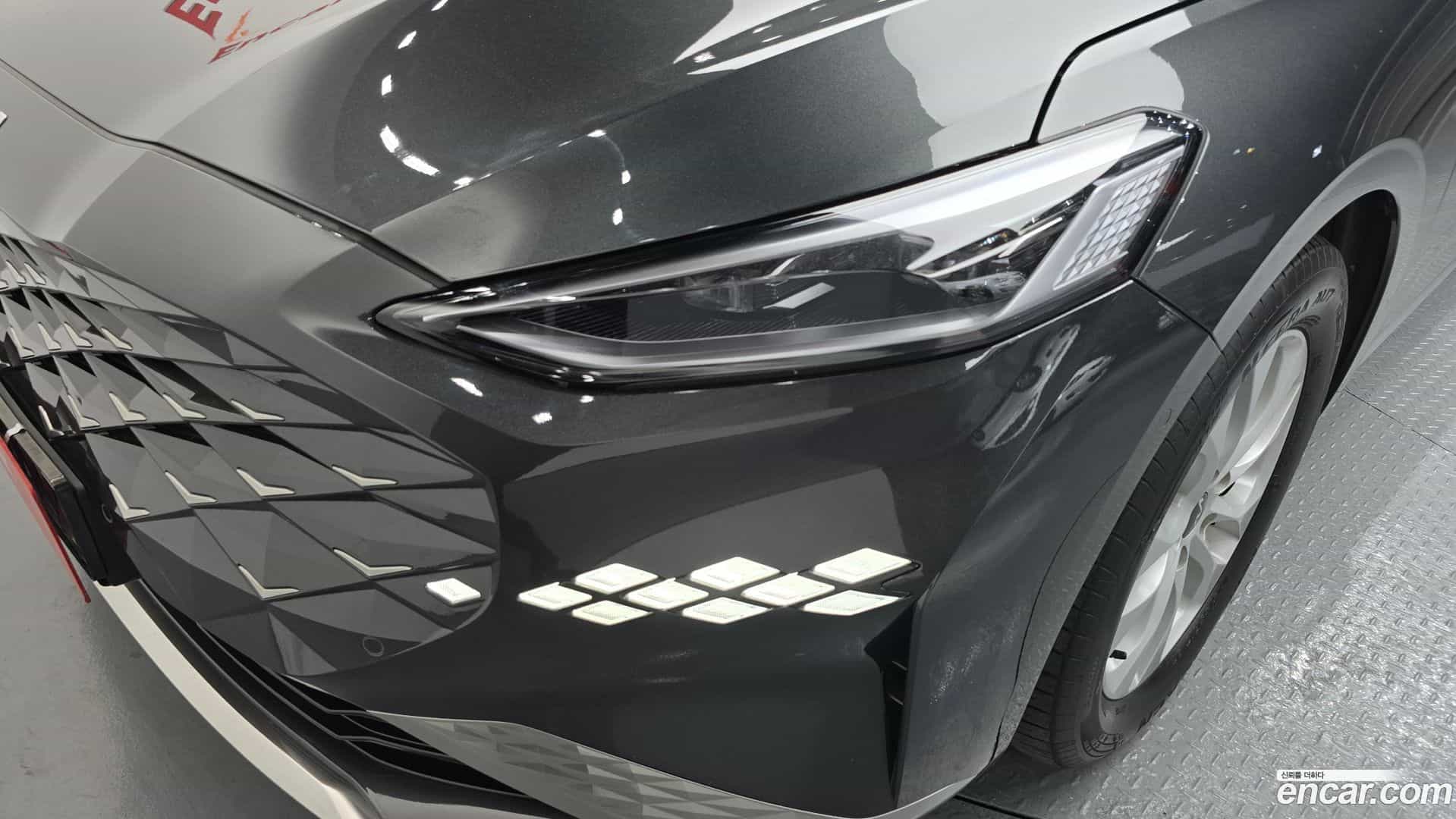 K8 Kia 2024.0-OUTER-032