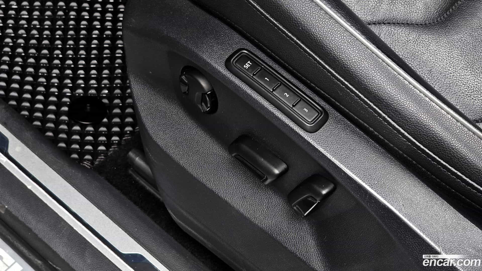 Tiguan Volkswagen 2020.4-OPTION-047