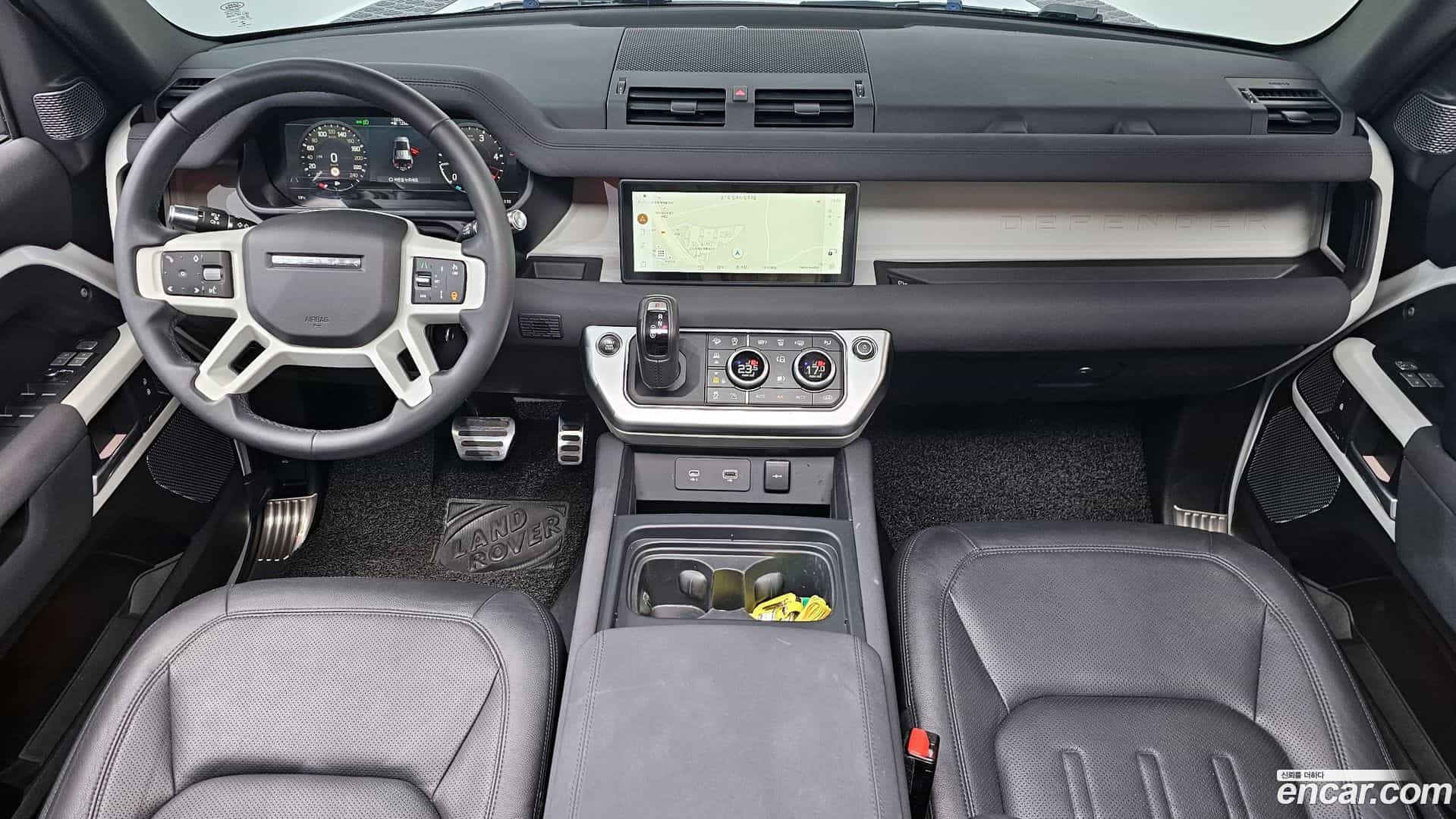 Defender Land Rover 2021.10-INNER-007