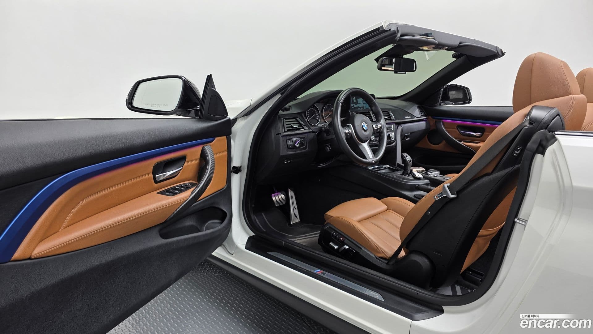 Main__Slider__Photo:4-Series BMW 2017.3-9