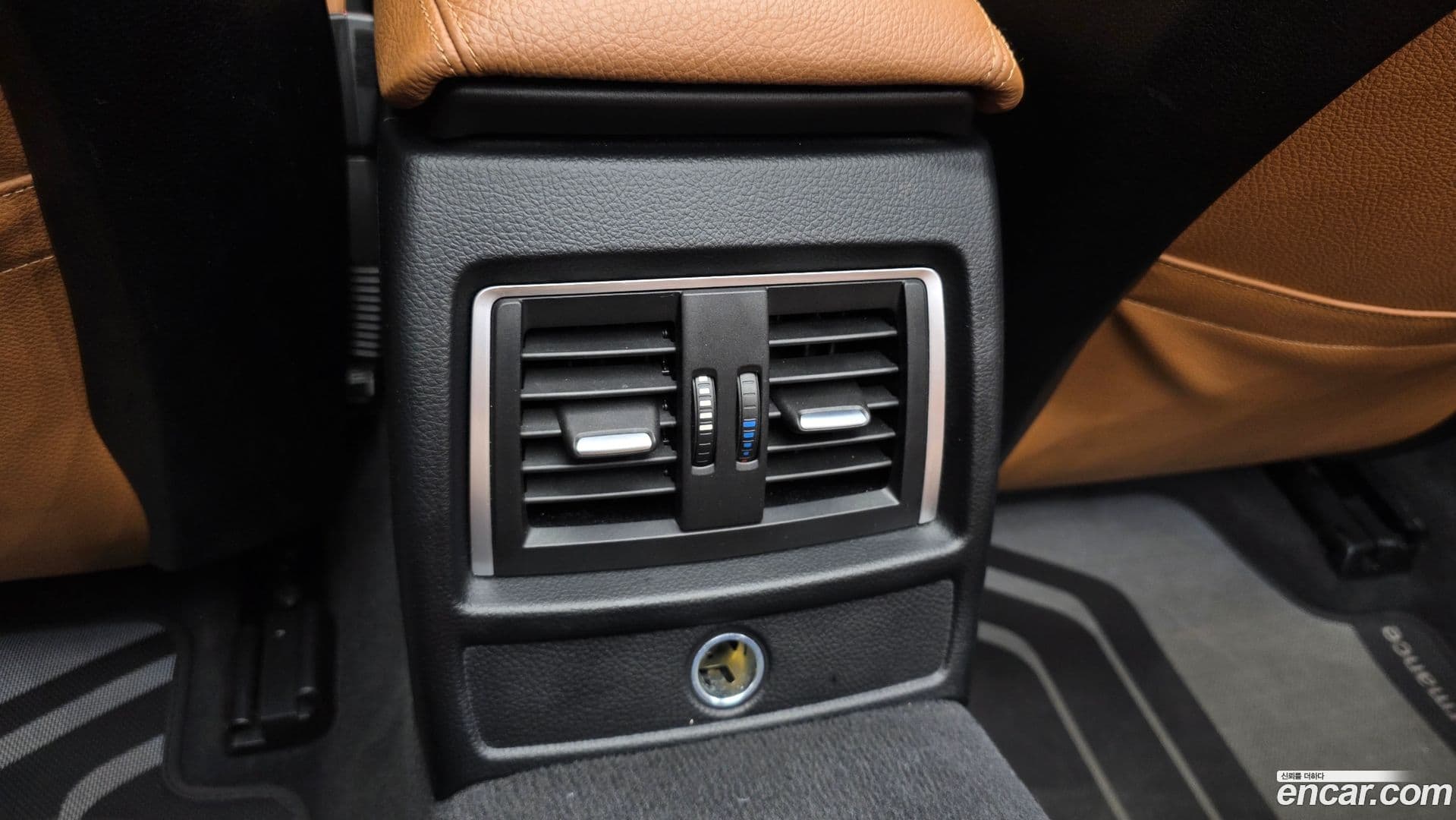 Main__Slider__Photo:4-Series BMW 2017.3-29
