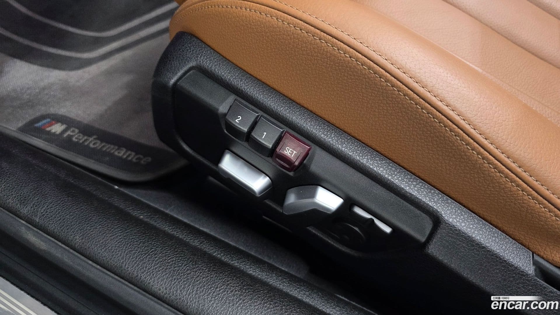 Main__Slider__Photo:4-Series BMW 2017.3-30