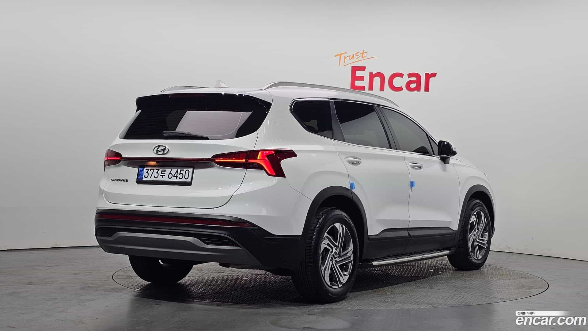 Santafe Hyundai 2023.2-OUTER-002