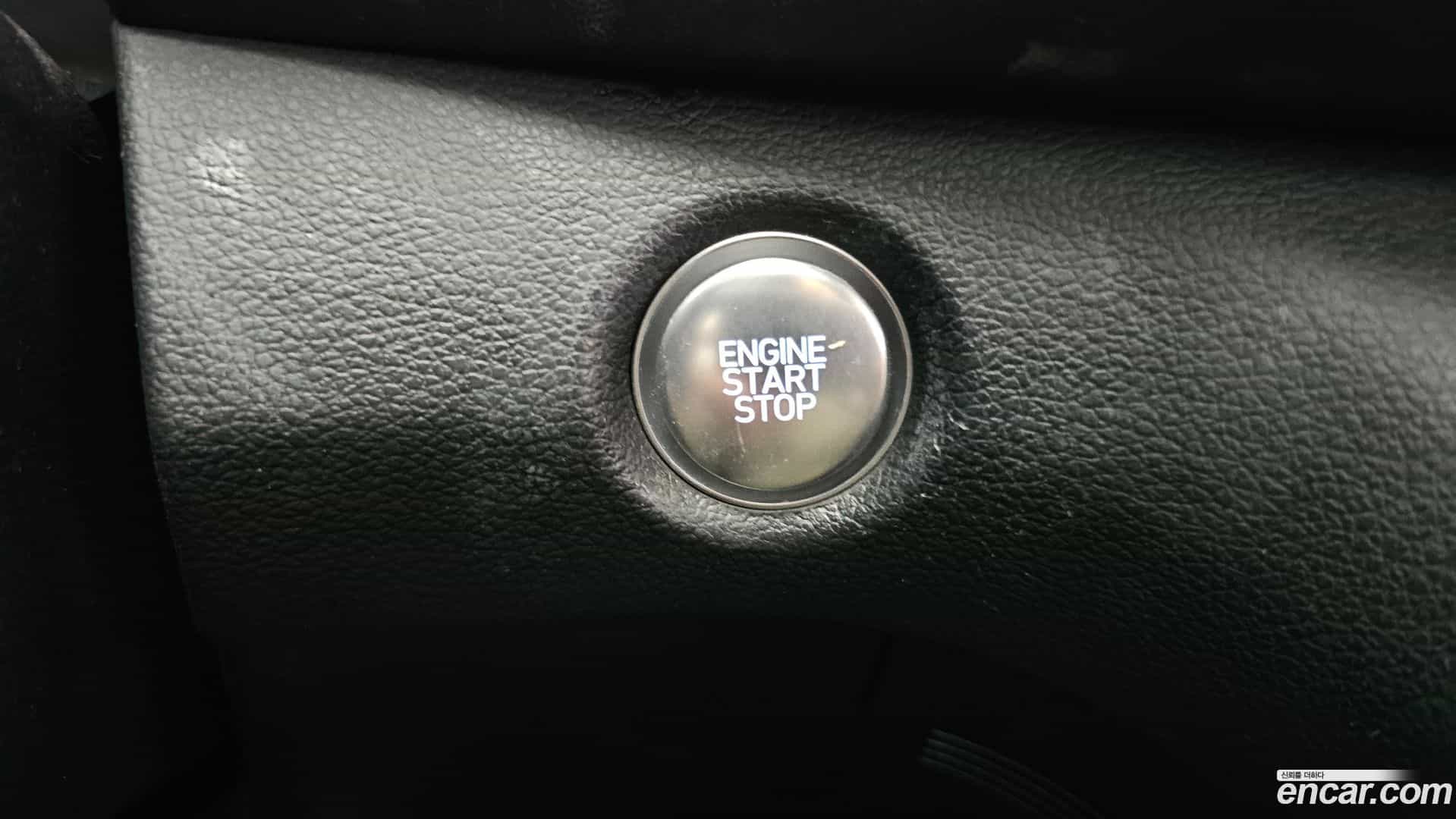 Santafe Hyundai 2023.2-OPTION-041