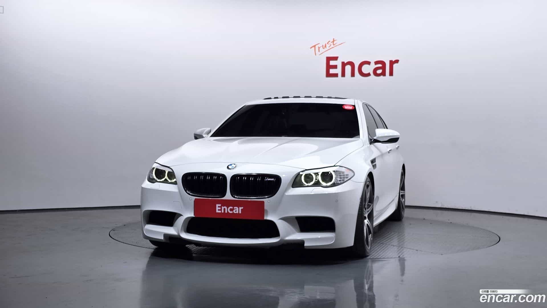 M5 BMW 2012.10-OUTER-003