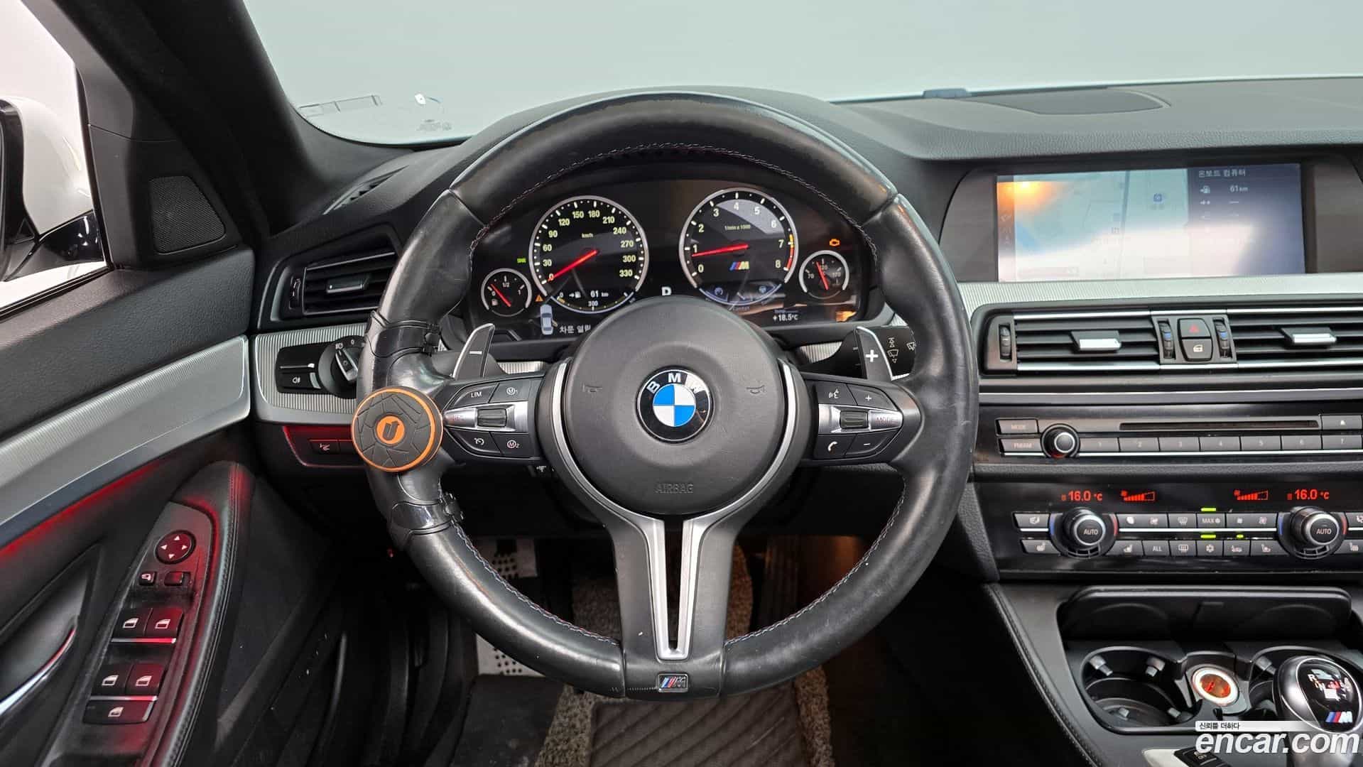 M5 BMW 2012.10-OPTION-016