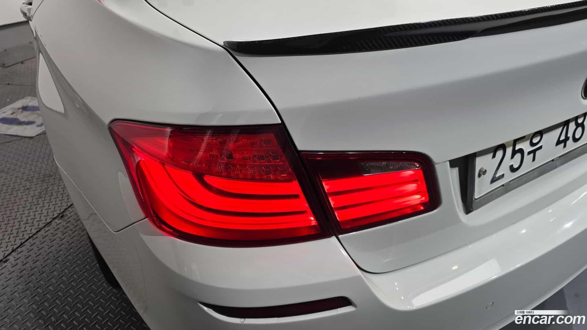 M5 BMW 2012.10-OUTER-033