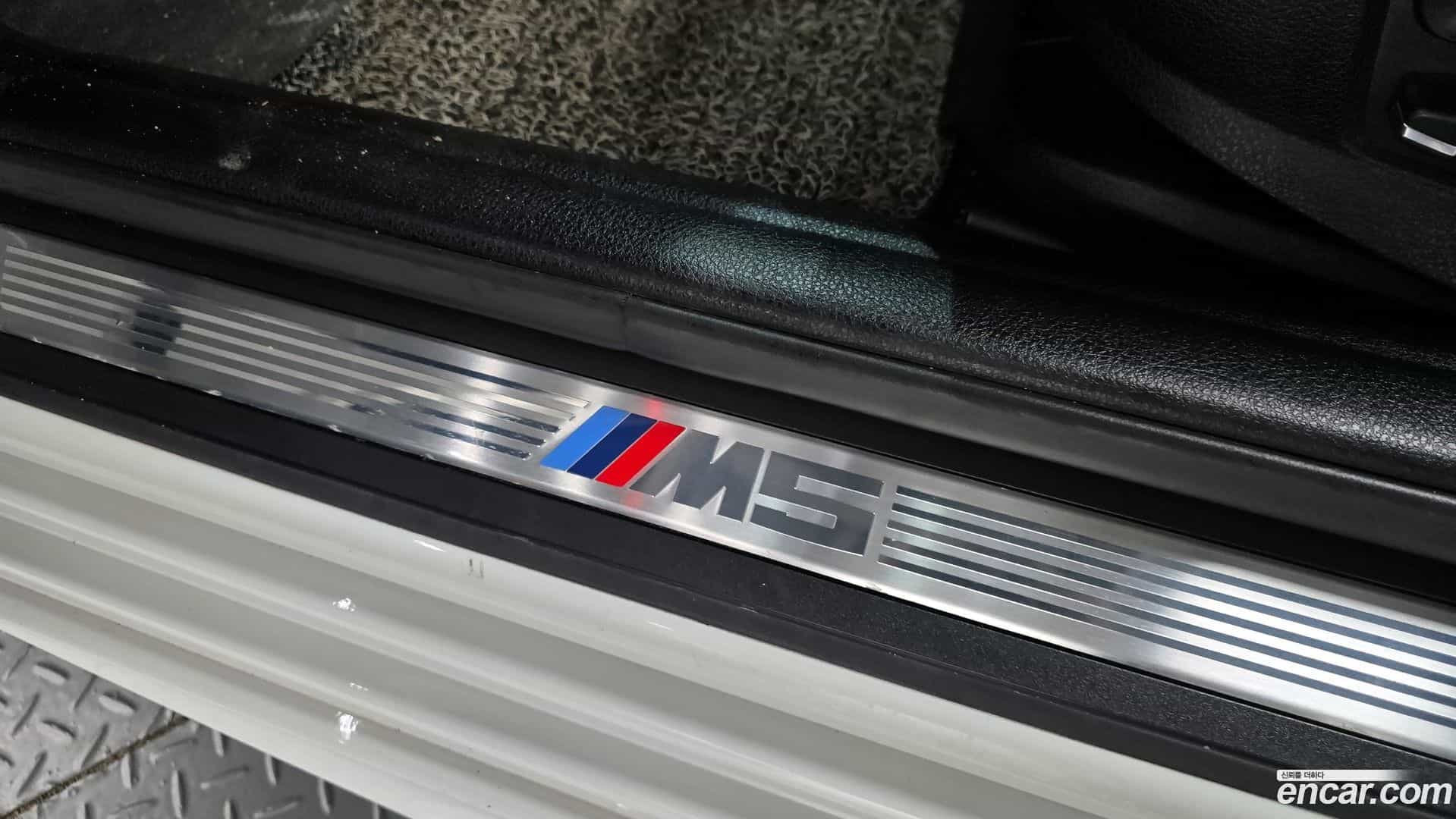 M5 BMW 2012.10-OPTION-042